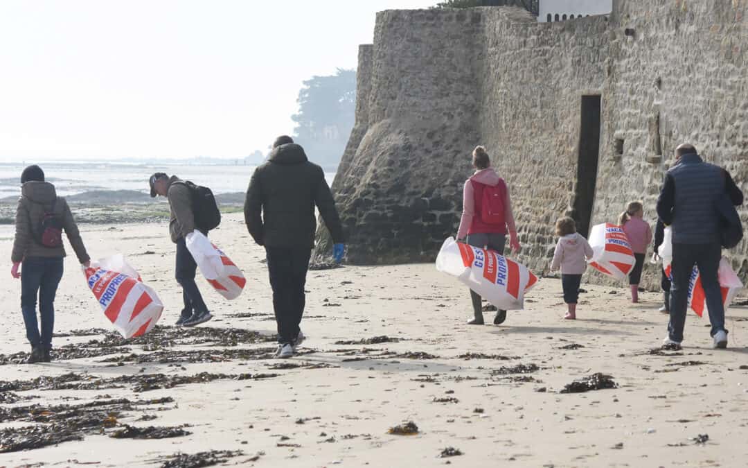 WORLD CLEANUP DAY – RAMASSAGE DES DECHETS TOUS ENGAGÉS AU POULIGUEN